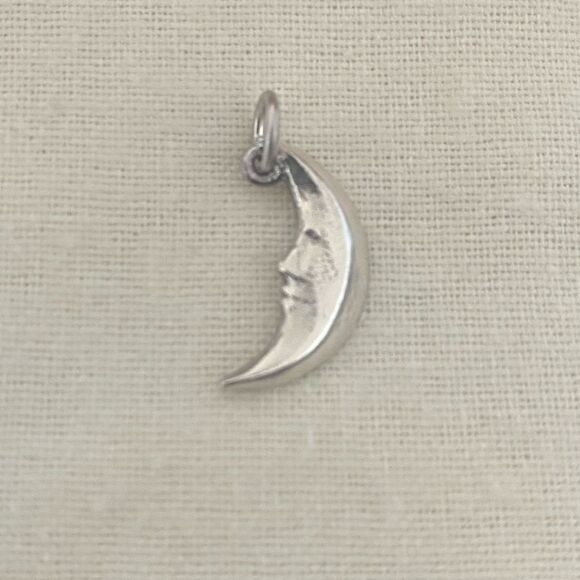 NWT James Avery Retired Half Moon Charm - Picture 2 of 3